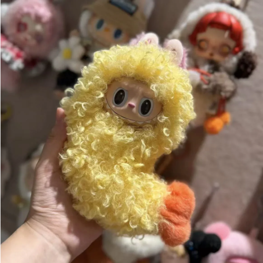 3b1768f38476d82f0f7cfedae151bab 17cm Labubu Fried Shrimp Tianluofu baby clothes generation standing vinyl doll pendant replacement accessories