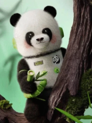 MEGA SPACE MOLLY 400% PANDA PVC Figure