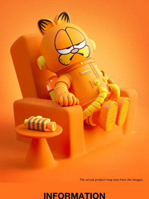 MEGA SPACE MOLLY 400% Garfield PVC Figure