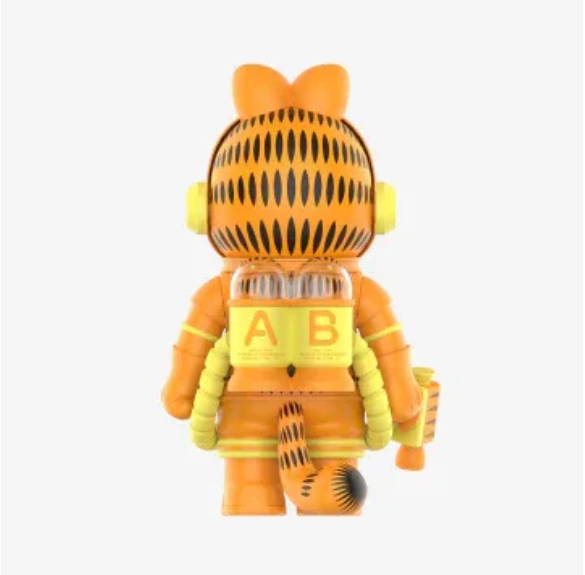 MEGA SPACE MOLLY 400% Garfield PVC Figure